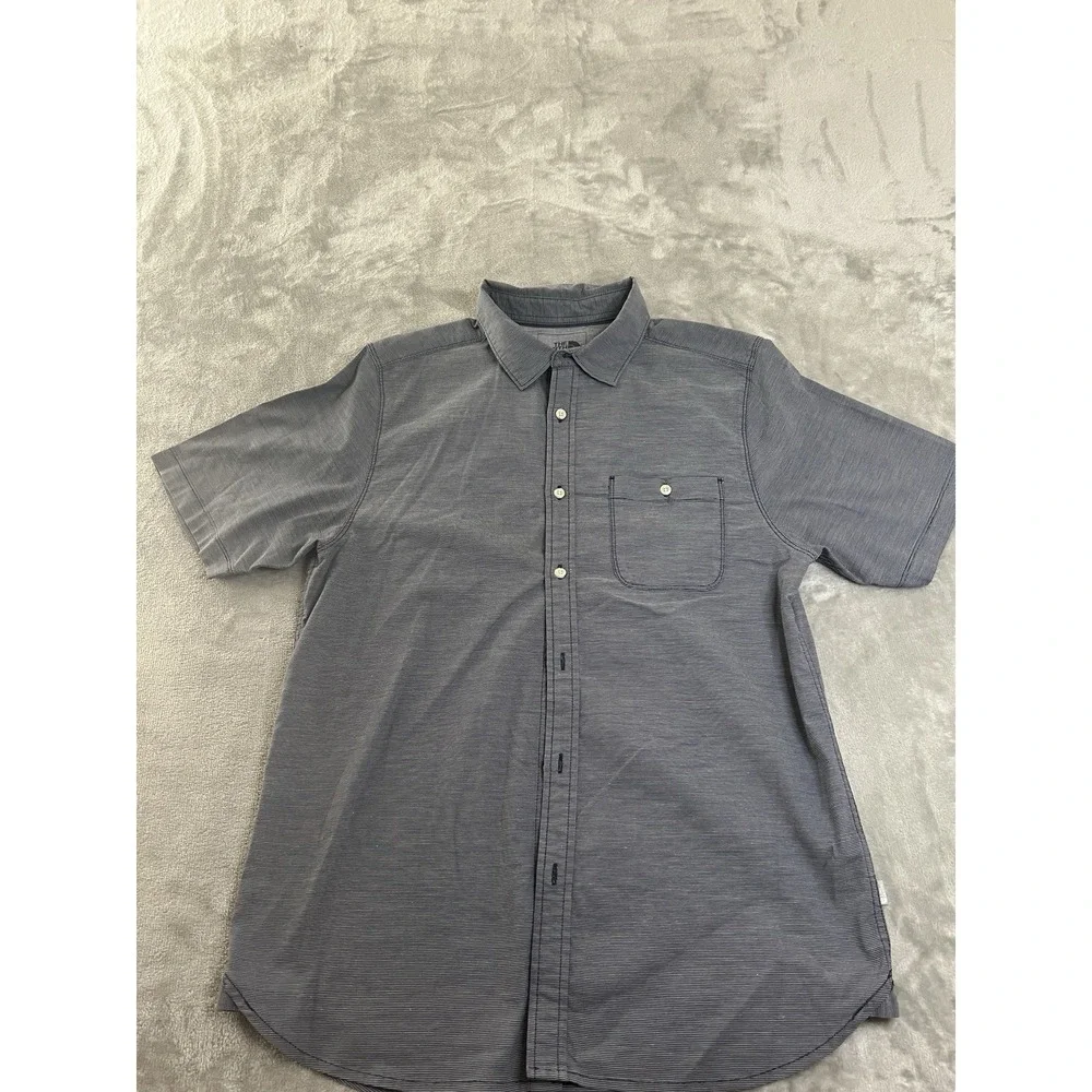 The North Face Mens Shirt Medium Blue Striped Short Sleeve
